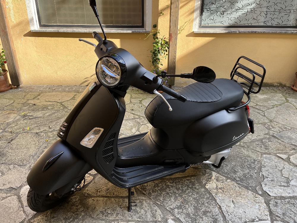 Motorrad verkaufen Vespa GTS 300 hpe ABS Notte Ankauf